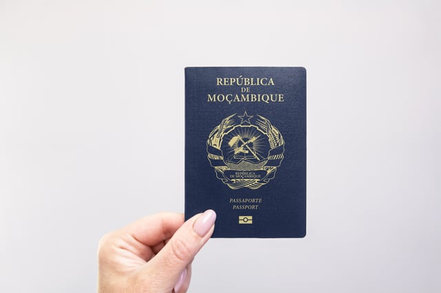Mozambican Passport Bio